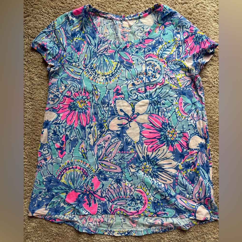 Lilly Pulitzer Blue and Pink Graphic Cap Sleeve Tee